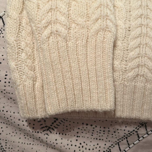Brandy Melville ivory cable knit sweater - Picture 3 of 4
